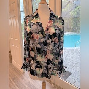 Floral Sheer Blouse Pink and Blue 
White House Black Market WHBM EUC size Medium